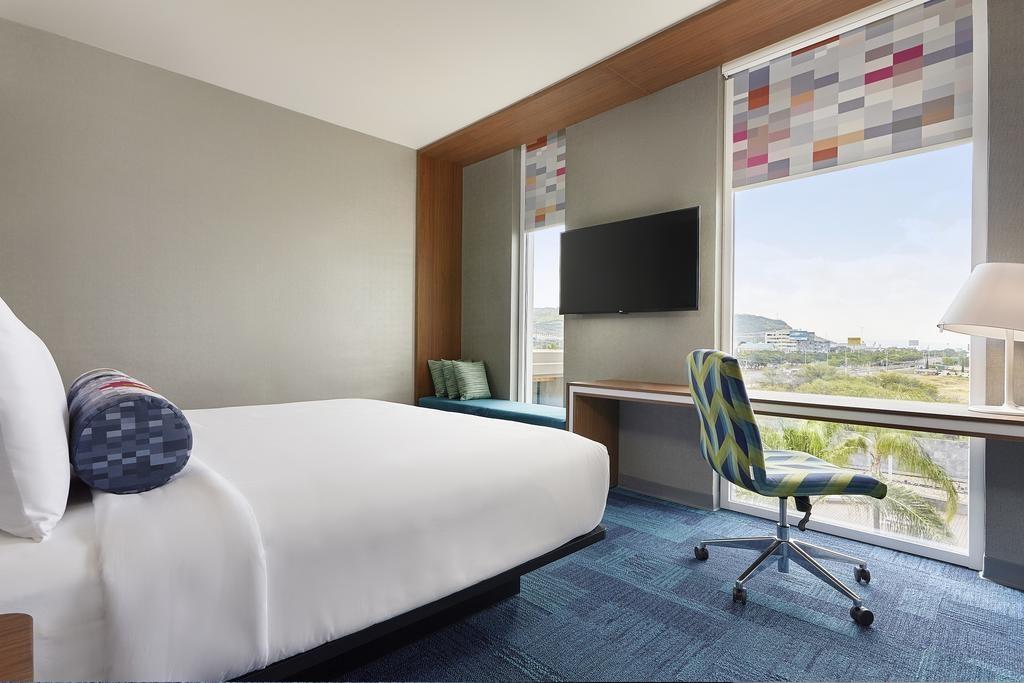 Aloft Queretaro Hotell Exteriör bild