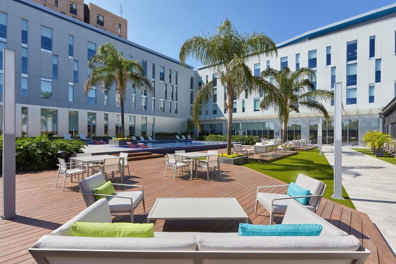 Aloft Queretaro Hotell Exteriör bild